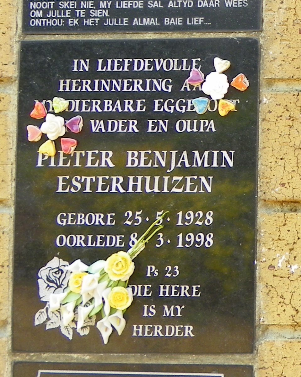 ESTERHUIZEN Pieter Benjamin 1928-1998