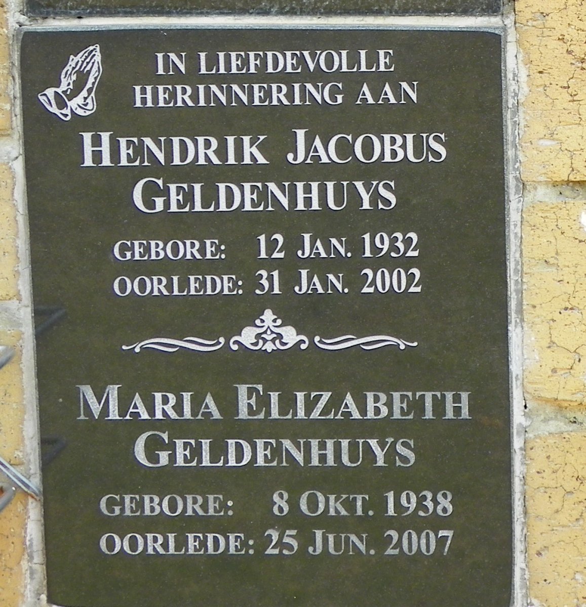 GELDENHUYS Hendrik Jacobus 1932-2002 &amp; Maria Elizabeth 1938-2007