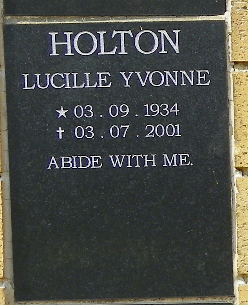 HOLTON Lucille Yvonne 1934-2001