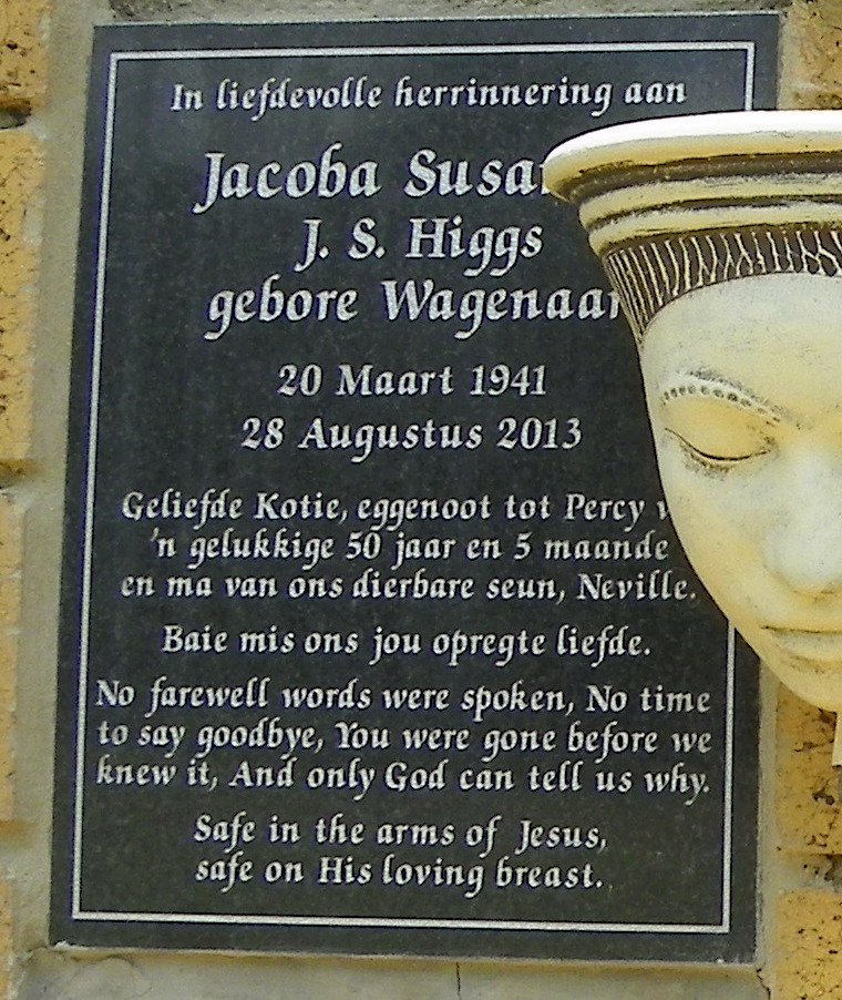 HIGGS Jacoba Susanna nee  WAGENAAR 1941-2013
