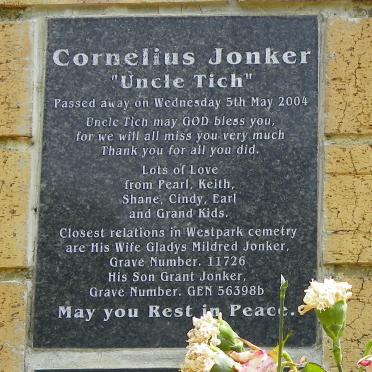 JONKER Cornelius -2004