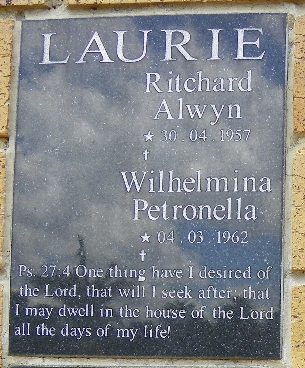 LAURIE Ritchard Alwyn 1957- &amp; Wilhelmina Petronella 1962-