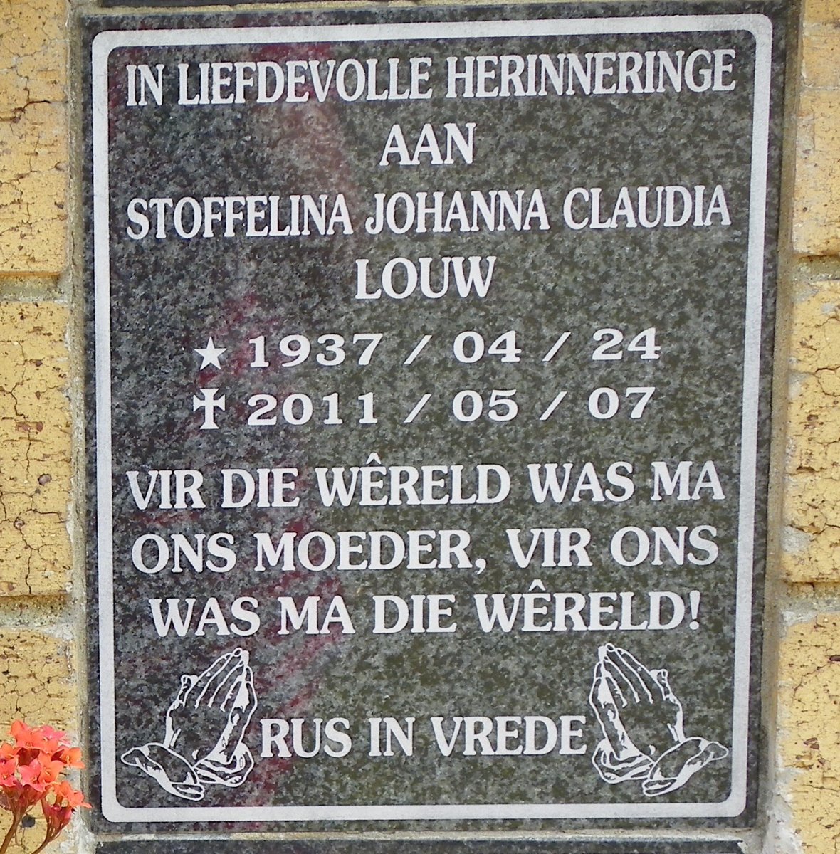LOUW Stoffelina Johanna Claudia 1937-2011
