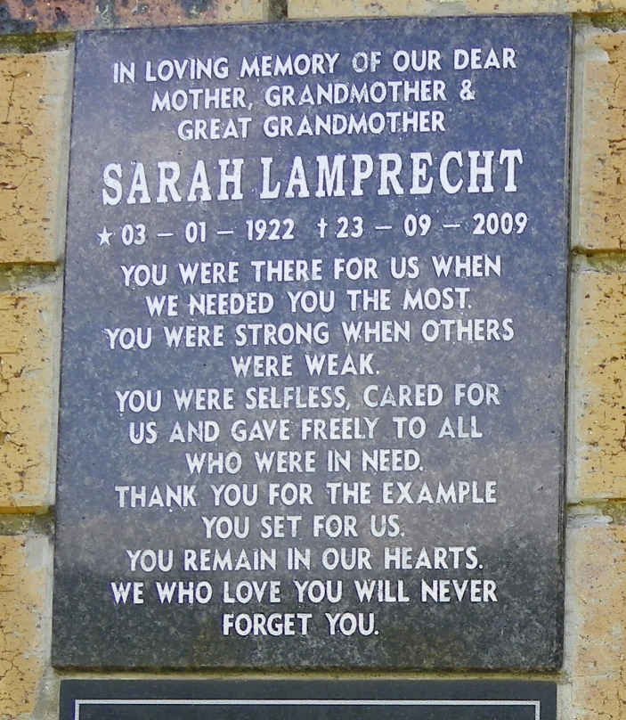 LAMPRECHT Sarah 1922-2009