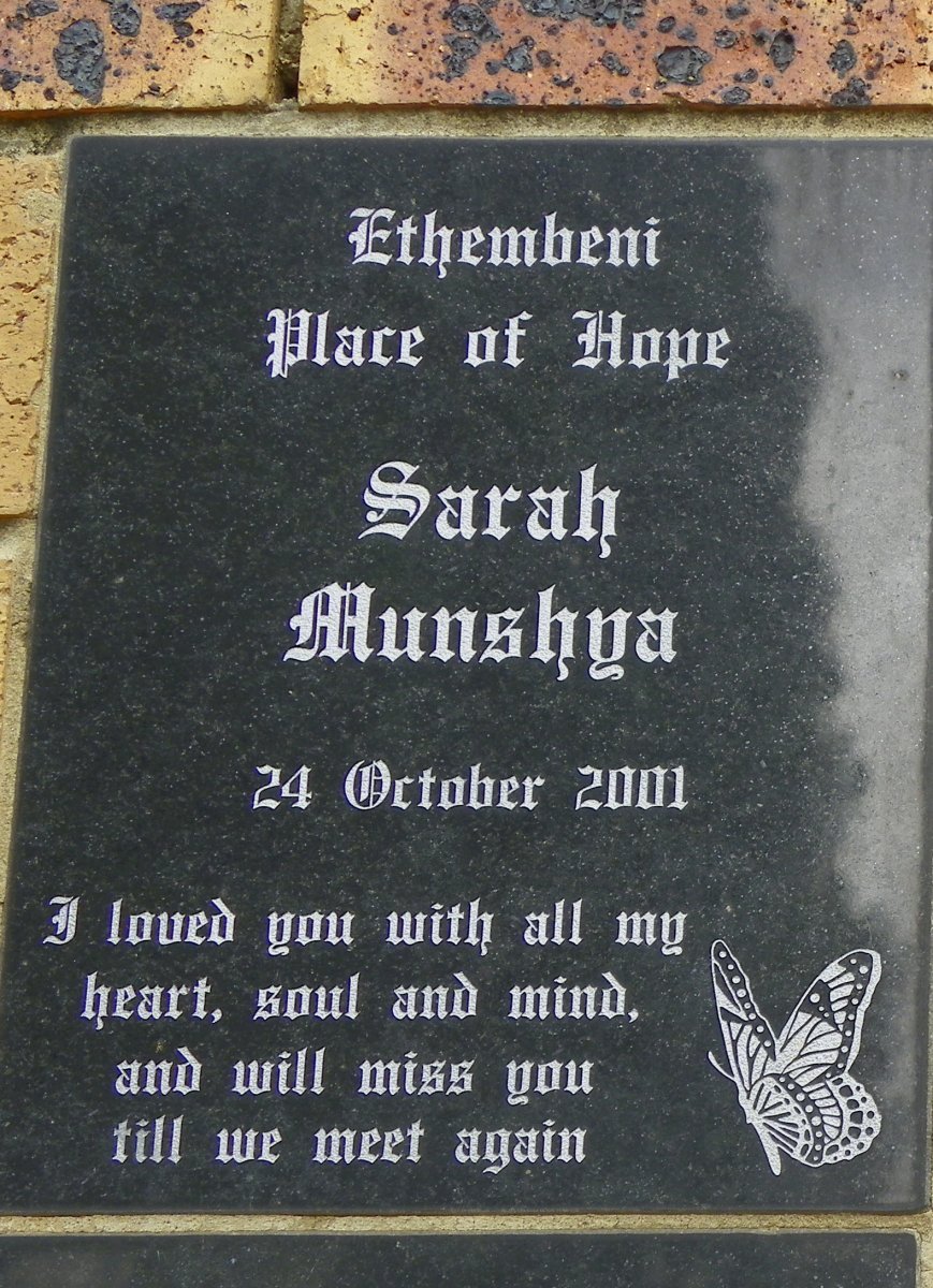 MUNSHYA Sarah -2001