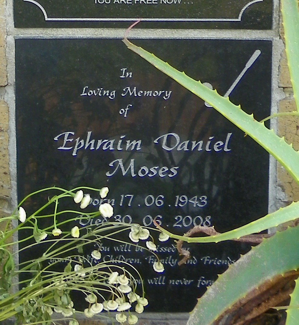 MOSES Ephraim Daniel 1943-2008