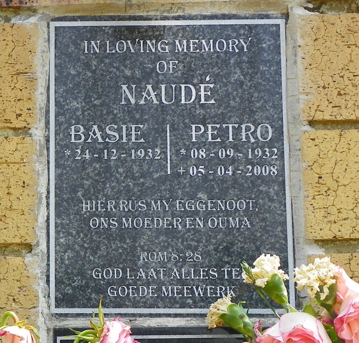 NAUDÉ Basie 1932- &amp; Petro 1932-2008