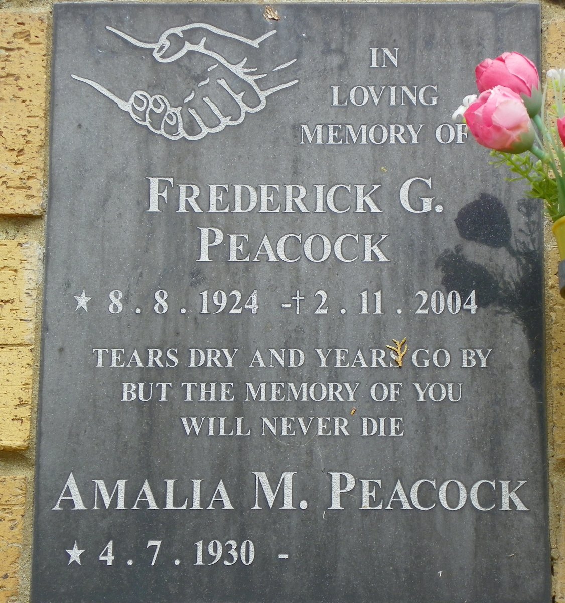 PEACOCK Frederick G. 1924-2004 &amp; Amalia M. 1930-