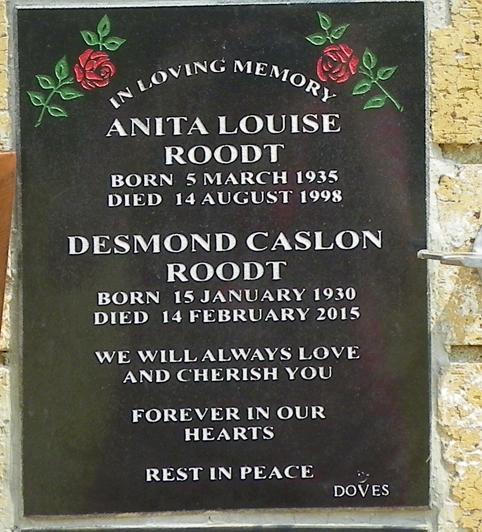 ROODT Desmond Caslon 1930-2015 &amp; Anita Louise 1935-1998