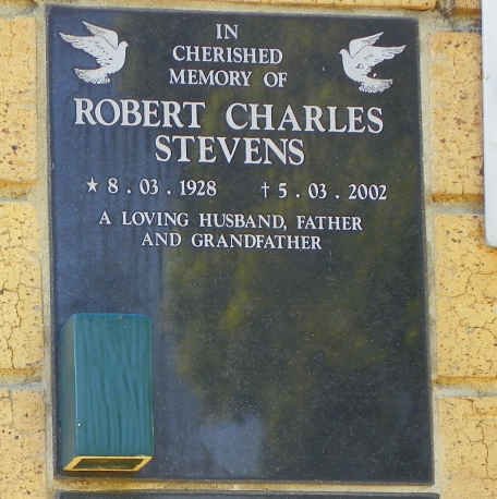 STEVENS Robert Charles 1928-2002