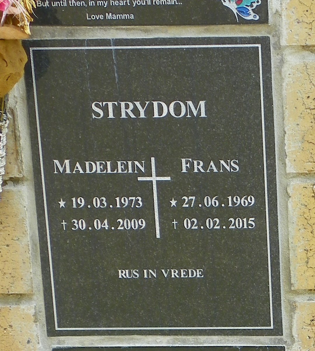 STRYDOM Frans 1969-2015 &amp; Madelein 1973-2009