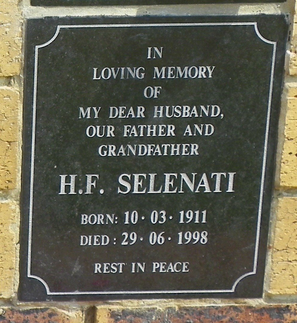 SELENATI H.F. 1911-1998