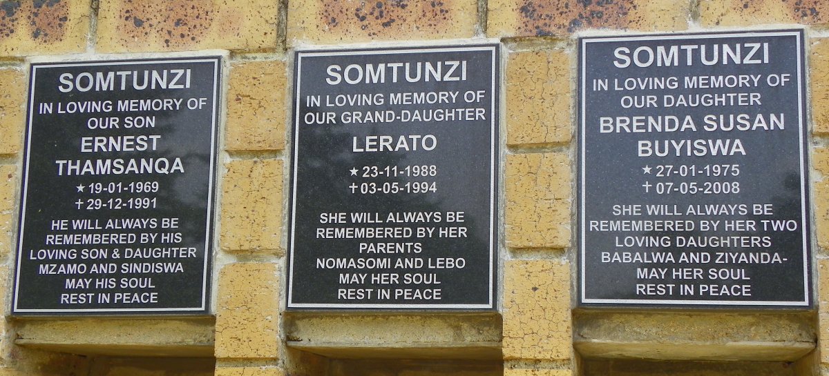 SOMTUNZI Ernest Thamsanqa 1969-1991 :: SOMTUNZI Lerato 1988-1994 :: SOMTUNZI Brenda Susan Buyiswa 1975-2008
