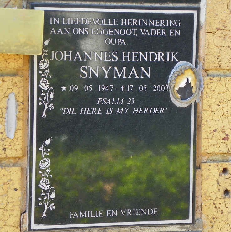 SNYMAN Johannes Hendrik 1947-2003