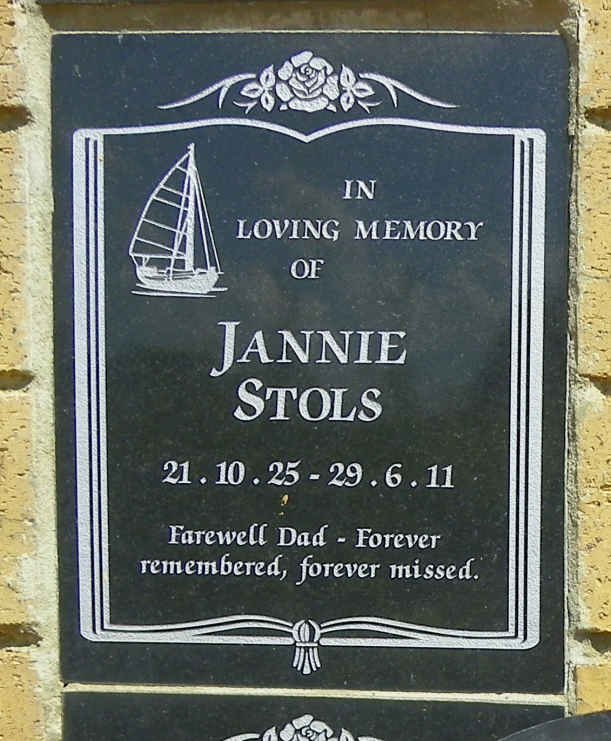 STOLS Jannie 1925-2011