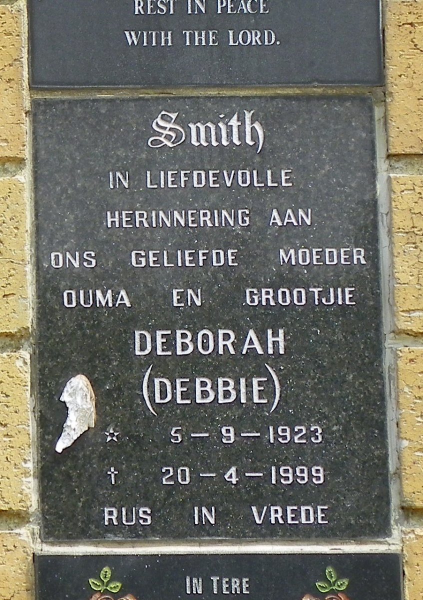 SMITH Deborah 1923-1999