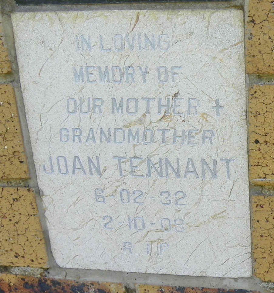 TENNANT Joan 1932-2008