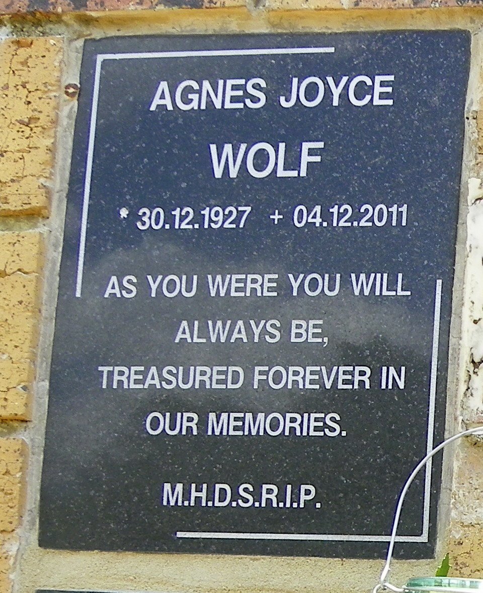 WOLF Agnes Joyce 1927-2011