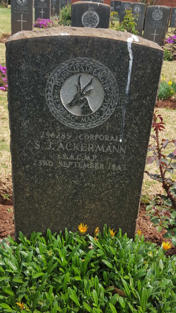 ACKERMANN S.J. -1943