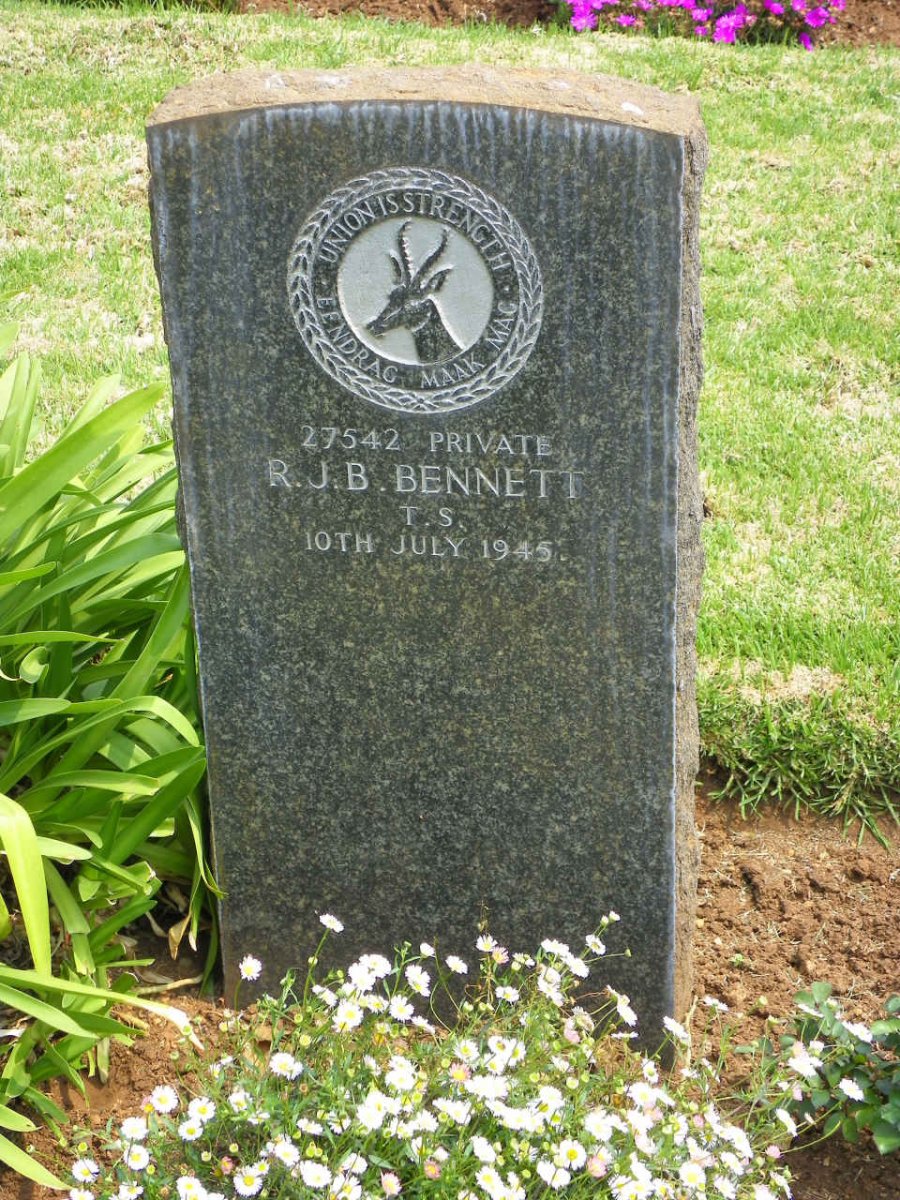 BENNETT R.B.J. -1945