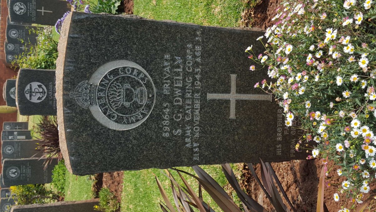 DWELLY S.G. -1943