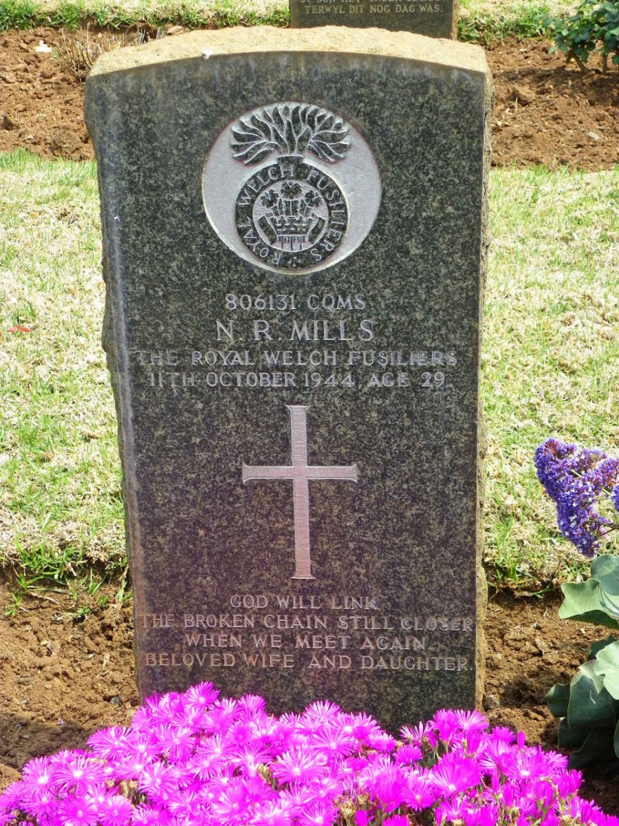MILLS N.R. -1944