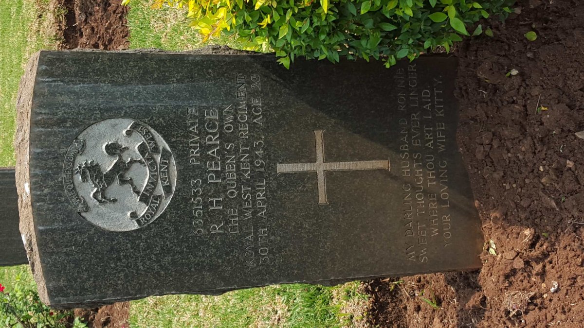 PEARCE R.H. -1943