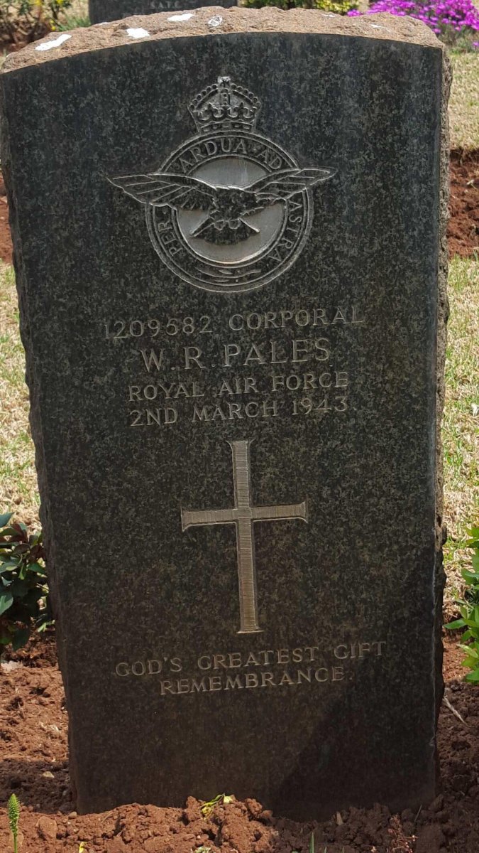 PALES W.R. -1943