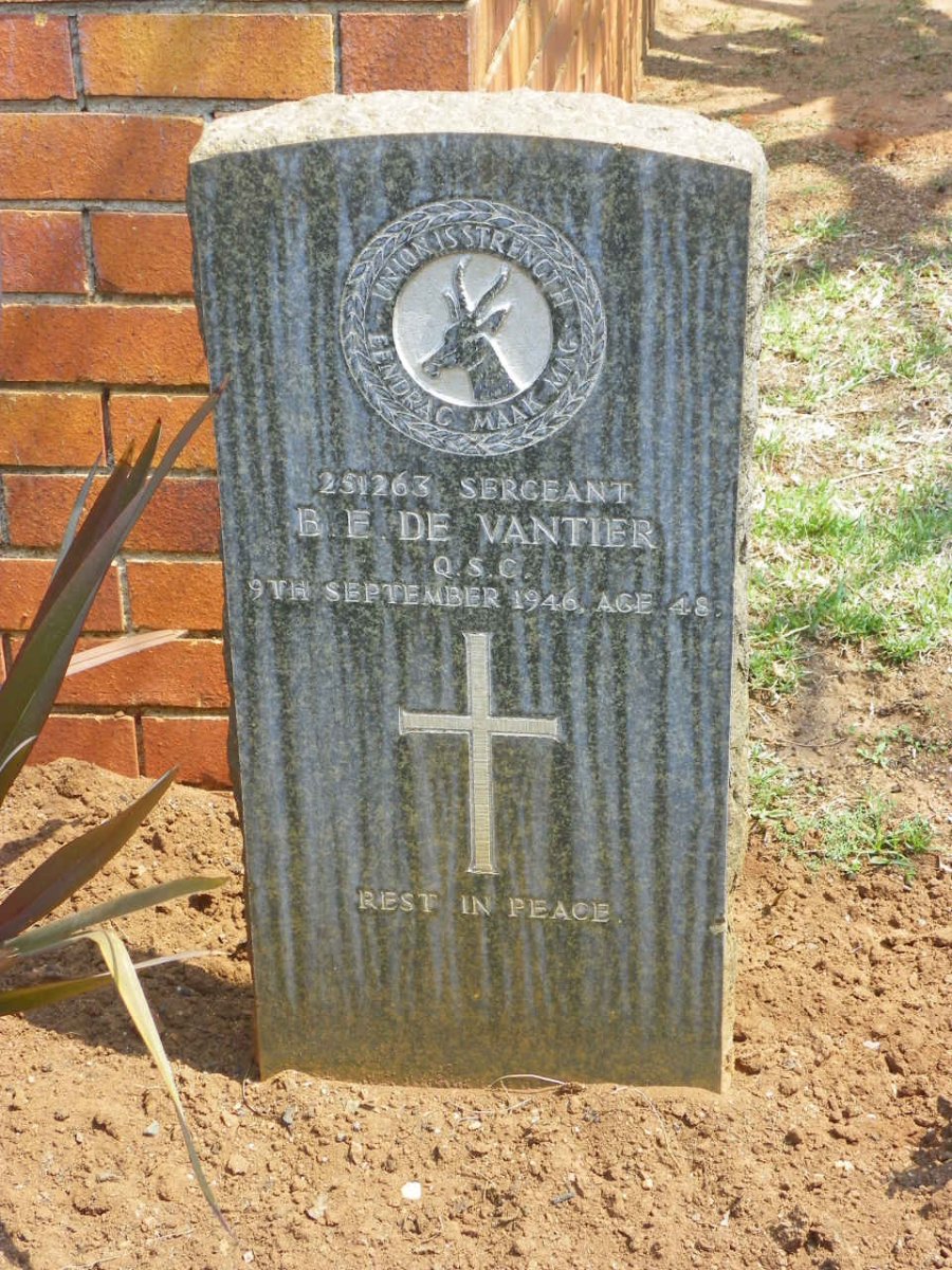 VANTIER B.E., de -1946