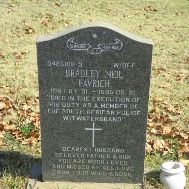 FAVRICH Bradley Neil 1967-1995