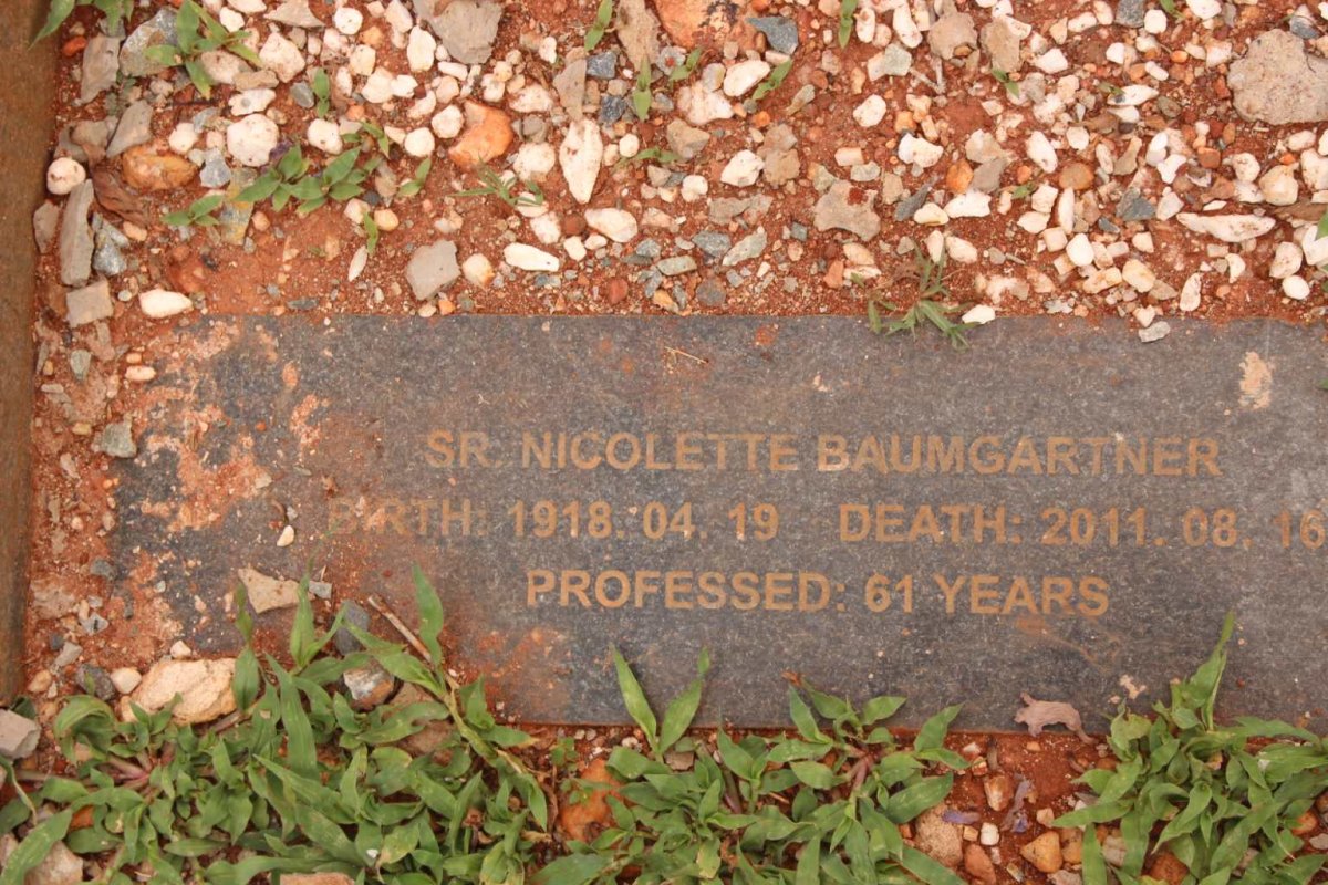 BAUMGARTNER Nicolette 1918-2011