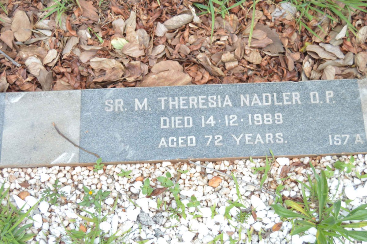 NADLER M. Theresia -1989
