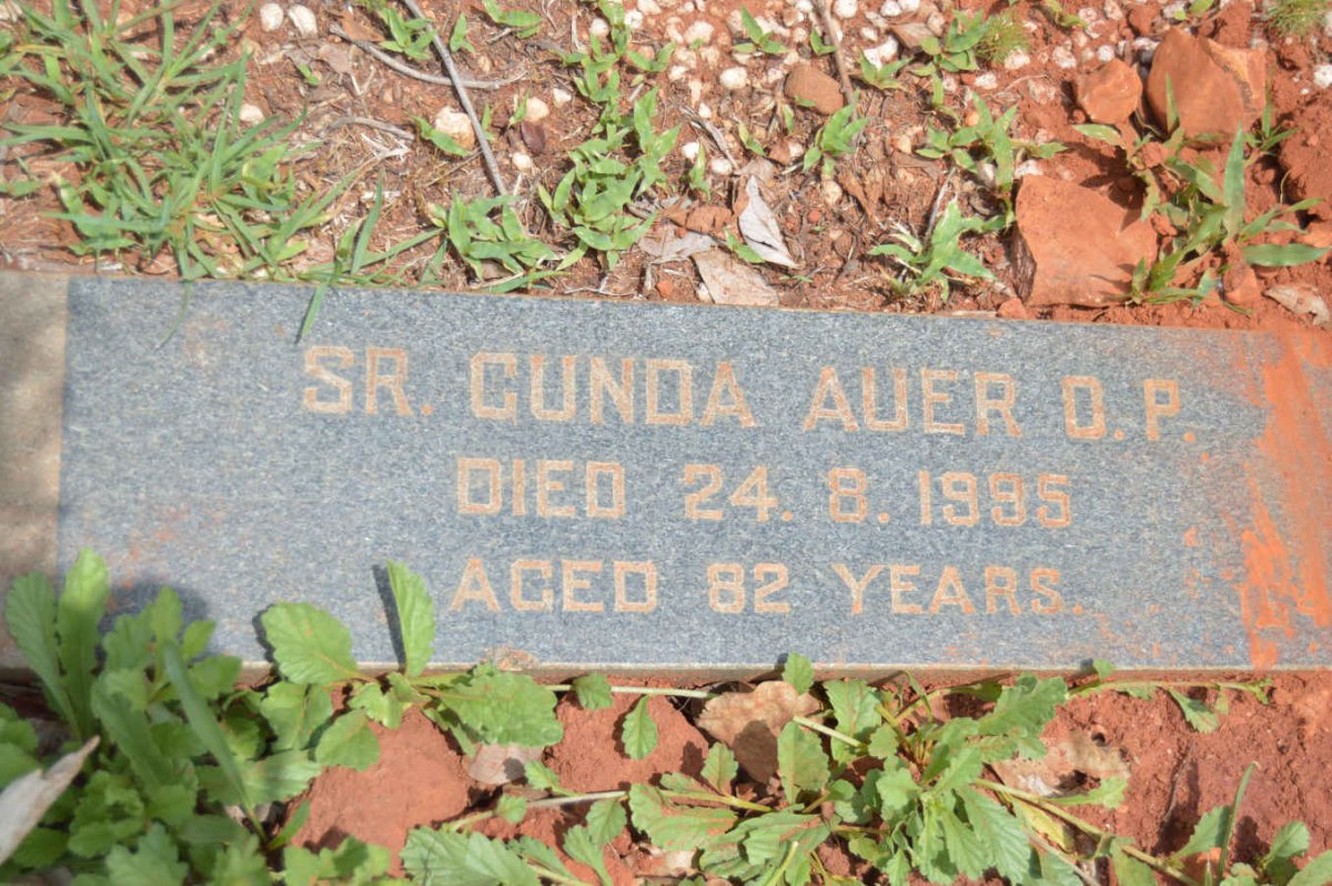 AUER Gunda -1995