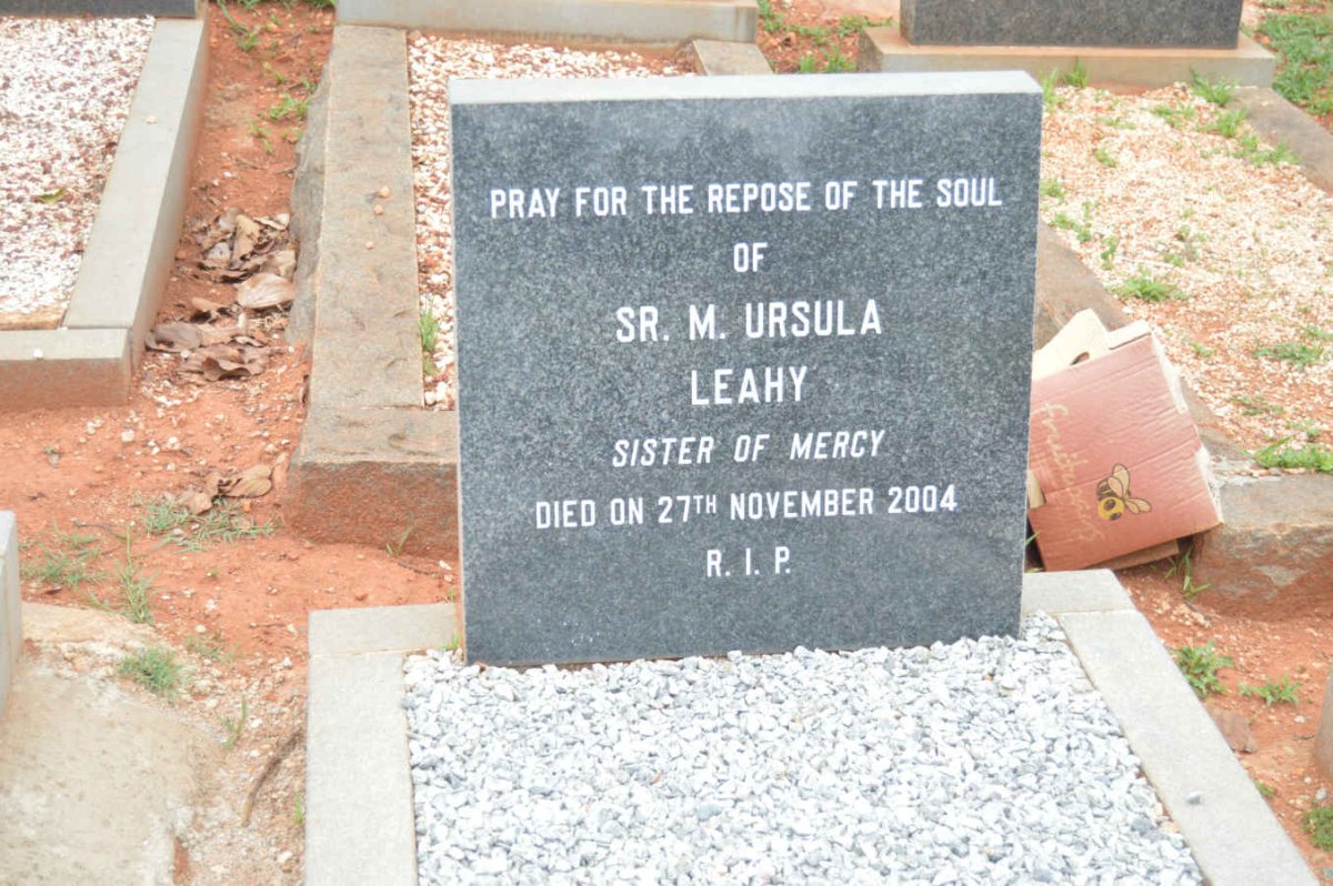 LEAHY M. Ursula -2004
