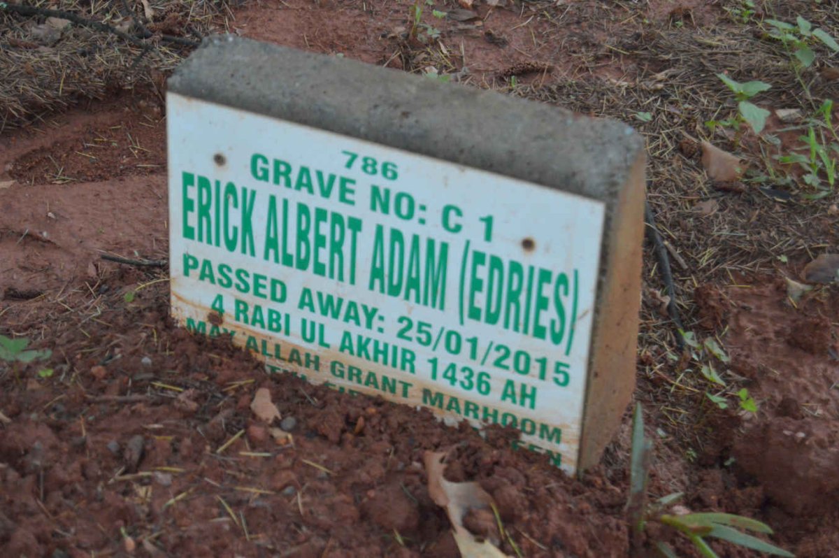 ADAM Erick Albert -2015