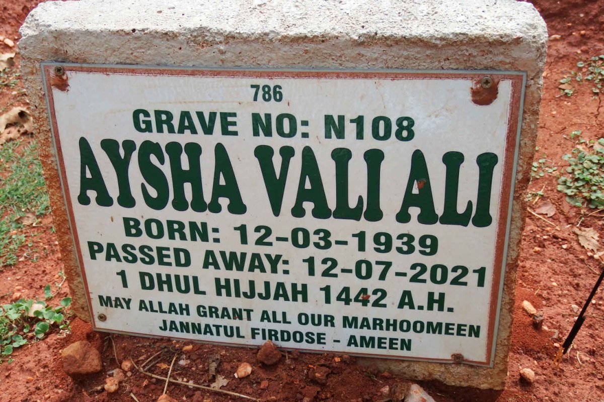 ALI Aysha Vali 1939-2021