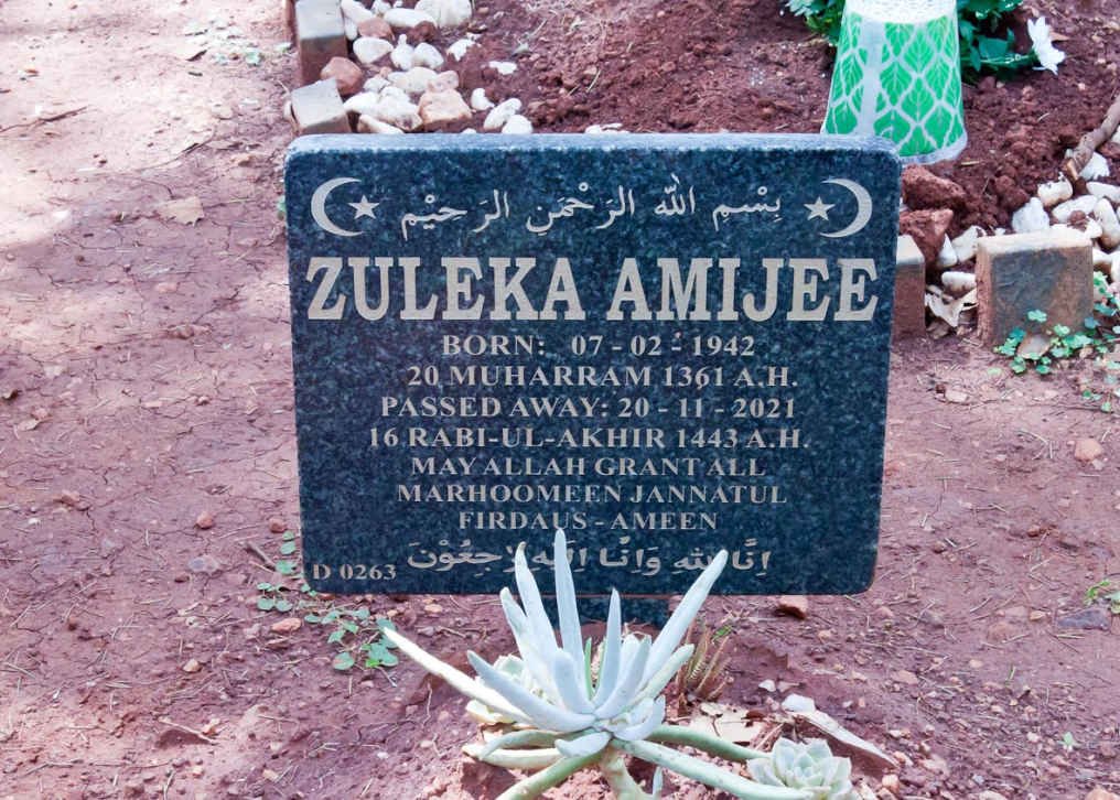 AMIJEE Zuleka 1942-2021