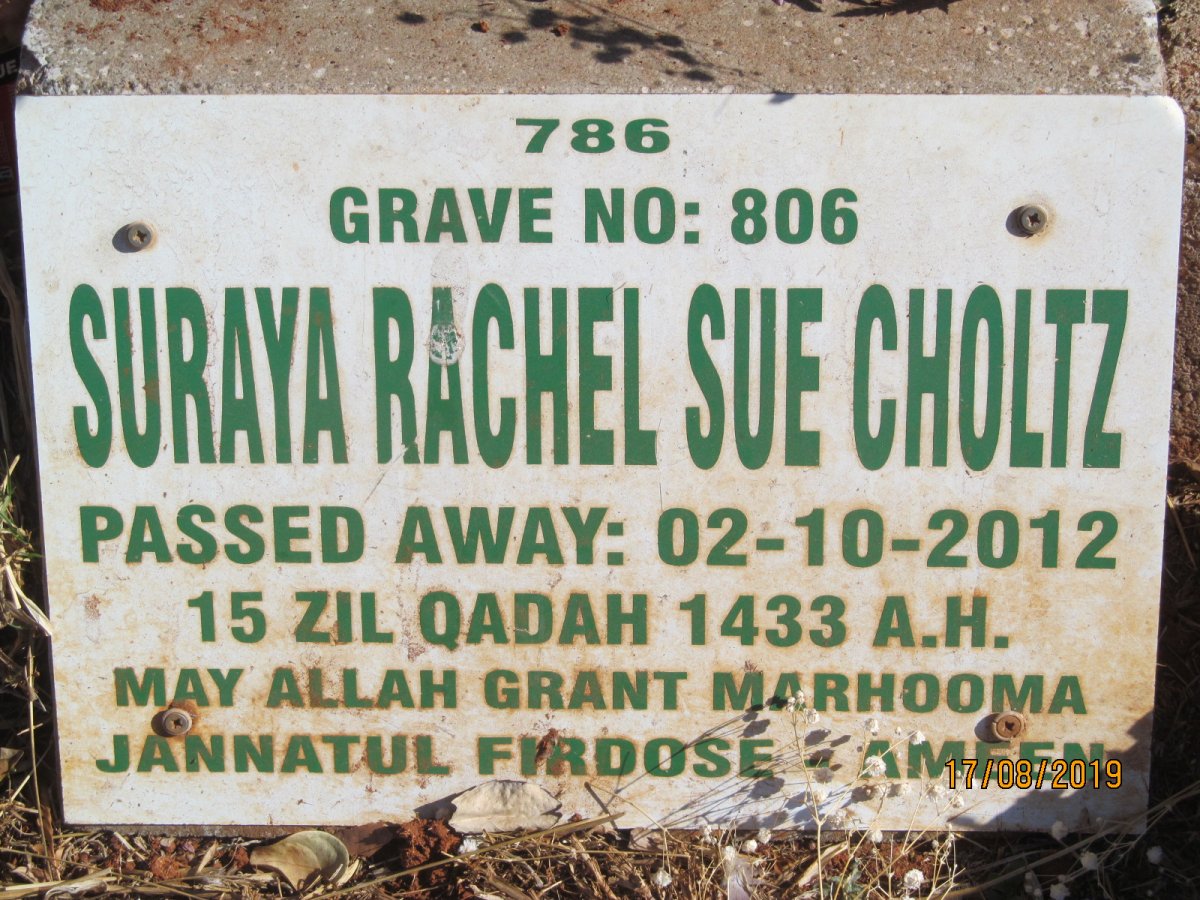 CHOLTZ Suraya Rachel Sue -2012