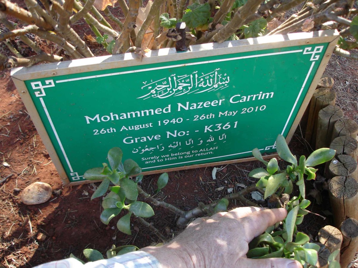 CARRIM Mohammed Nazeer 1940-2010