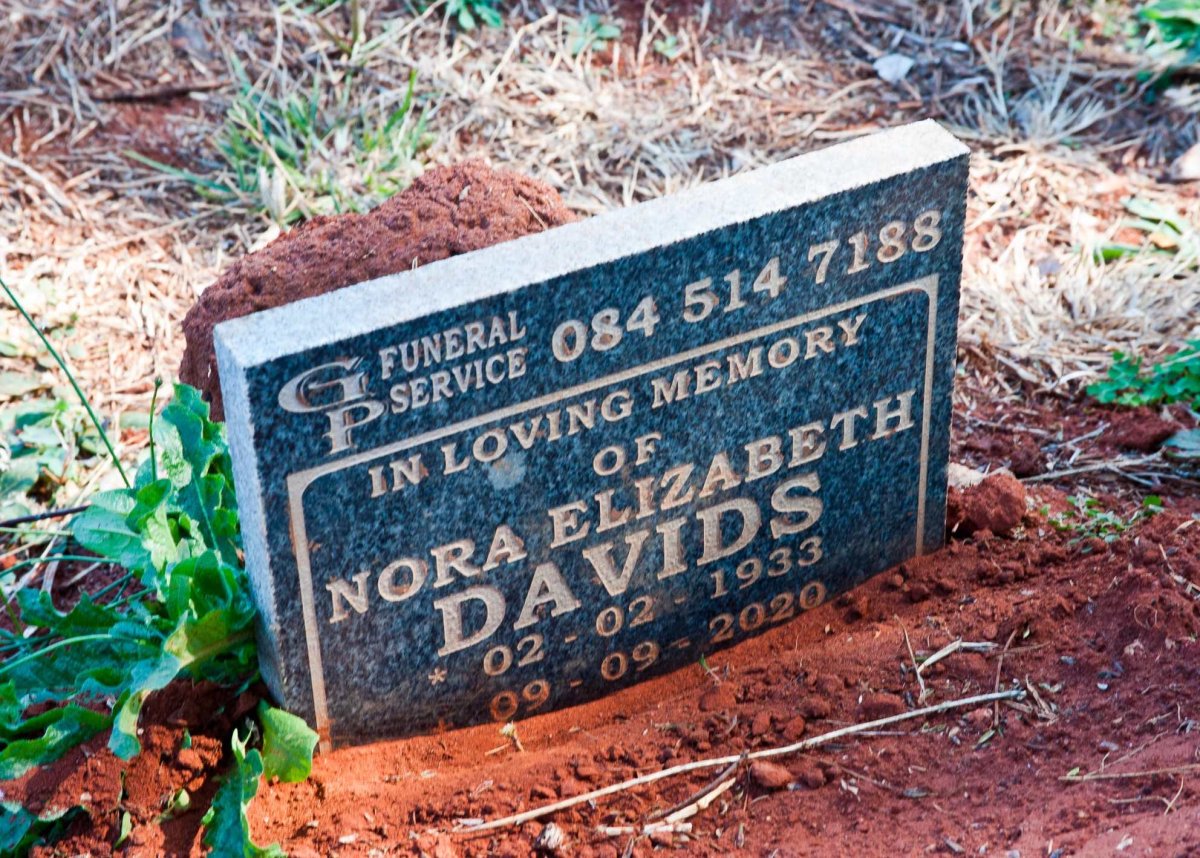 DAVIDS Nora Elizabeth 1933-2020