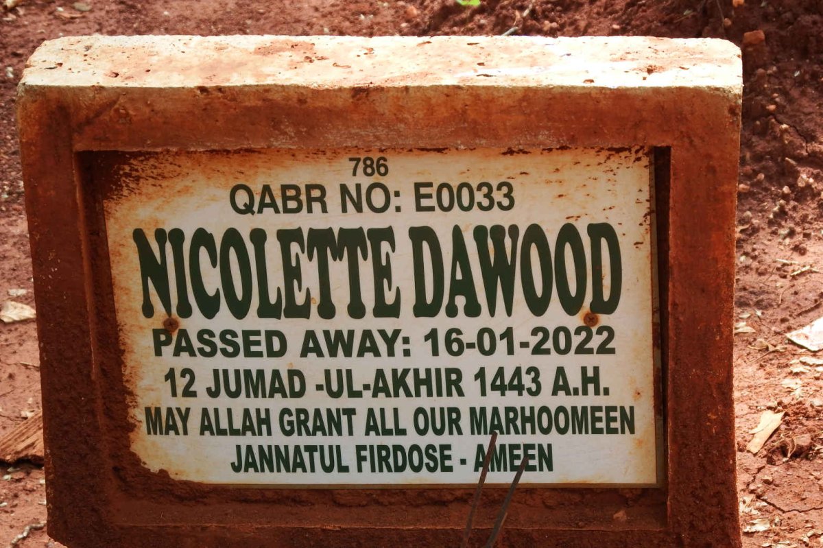 DAWOOD Nicolette -2022