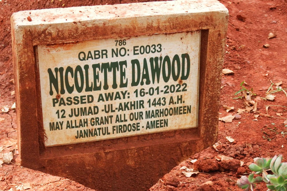 DAWOOD Nicolette -2022