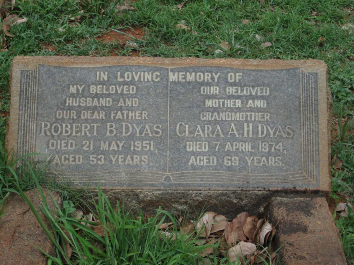 DYAS Robert B. -1951 &amp; Clara A.H. -1974
