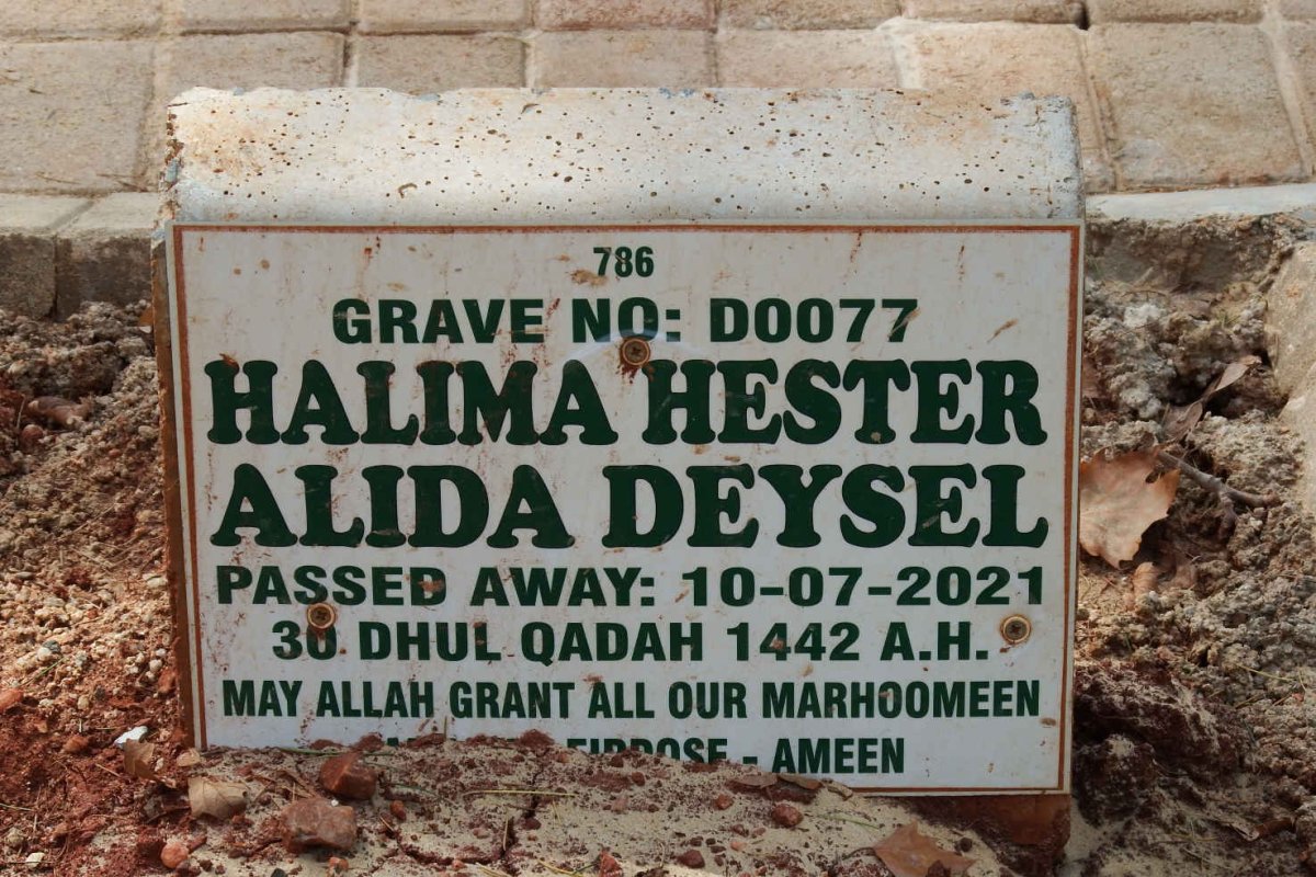 DEYSEL Halima Hester Alida -2021