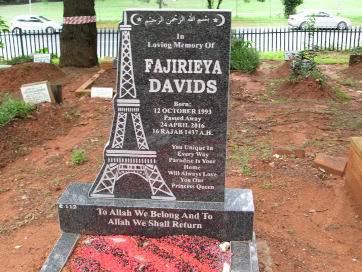 DAVIDS Fajirieya 1993-2016