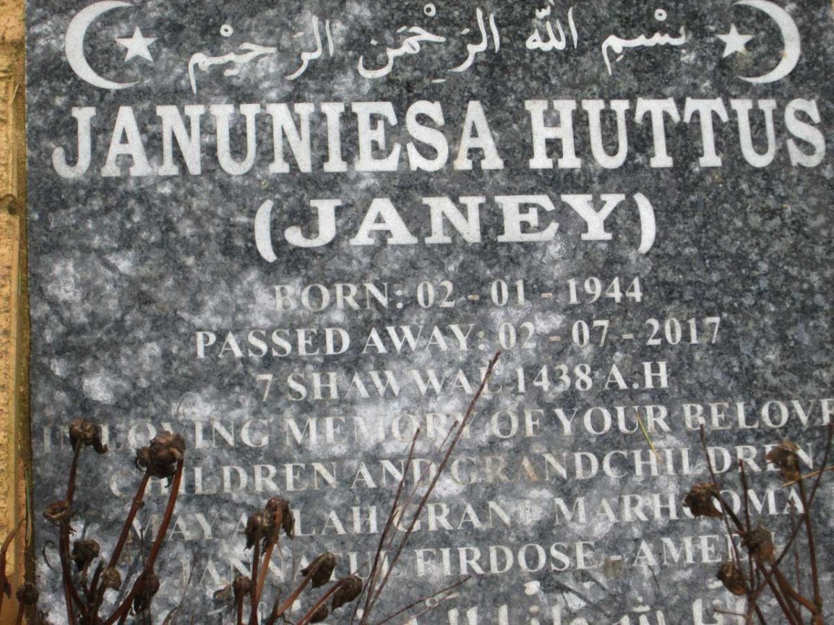 HUTTUS Januniesa 1944-2017