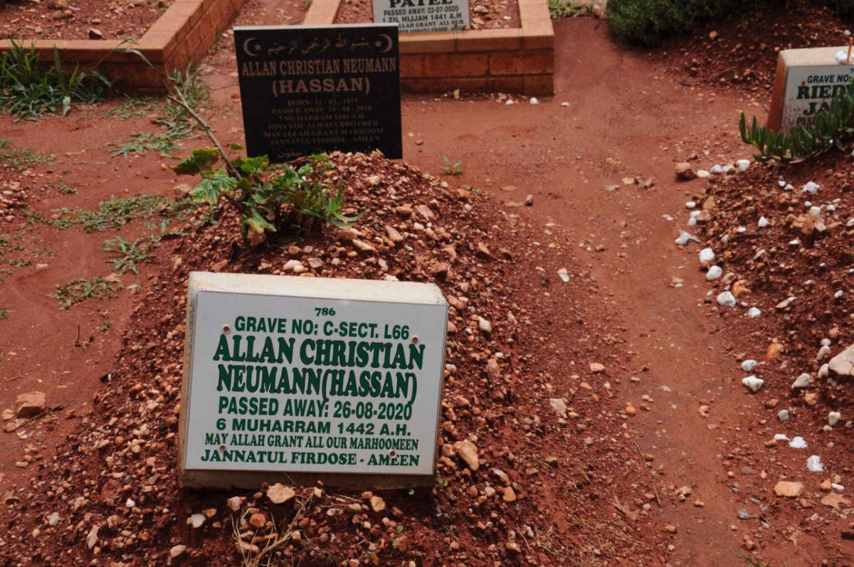 HASSAN Allan Christian Neumann 1977-2020