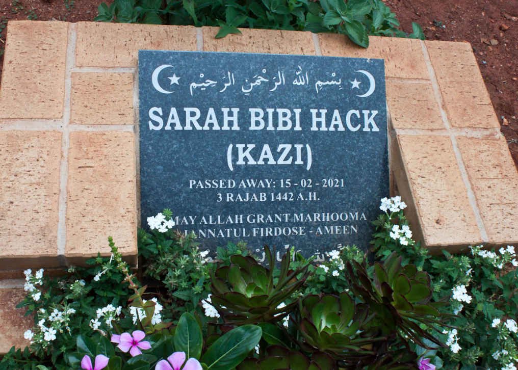 HACK Sarah Bibi -2021