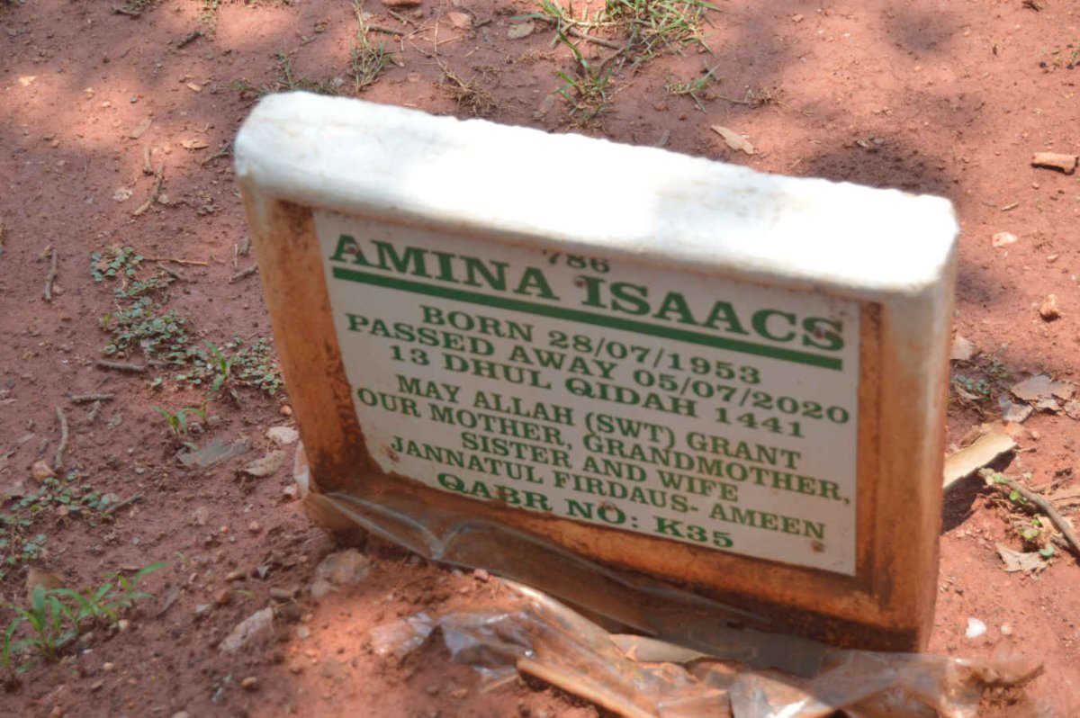 ISAACS Amina 1953-2020