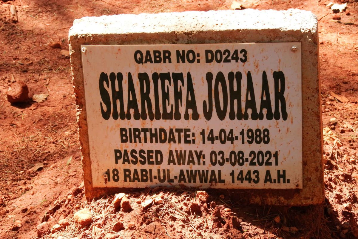 JOHAAR Shariefa 1988-2021